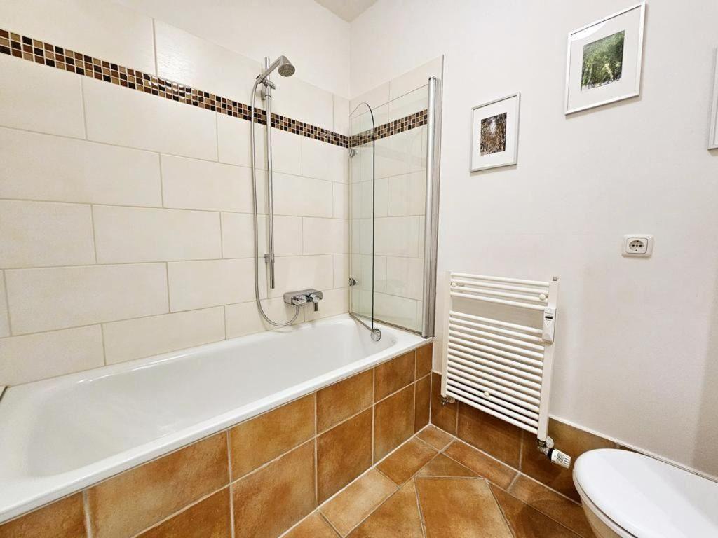 Charmantes Wohnen über Den Dächern Von Apartment *