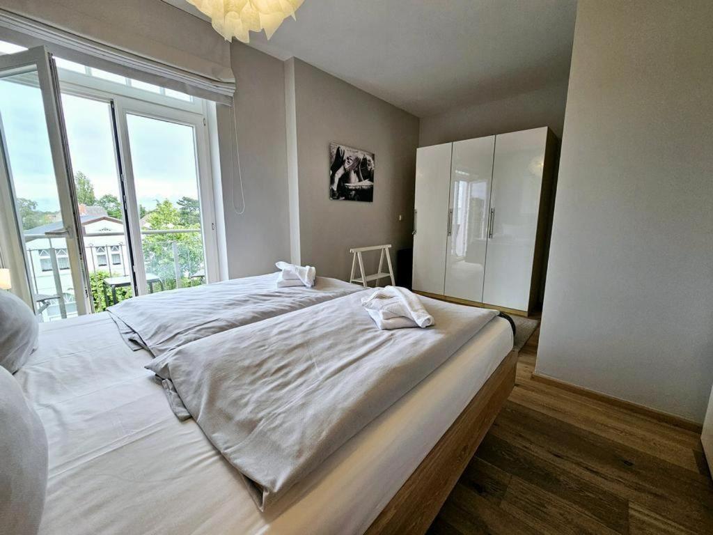 Apartment Charmantes Wohnen über Den Dächern Von *